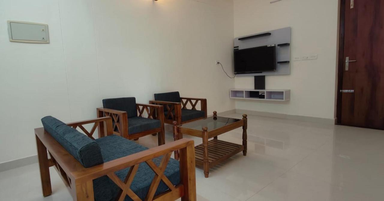 Hobiz Serviced Apartments Chalakuzhy Nr Medical College Trivandrum Thiruvananthapuram Εξωτερικό φωτογραφία